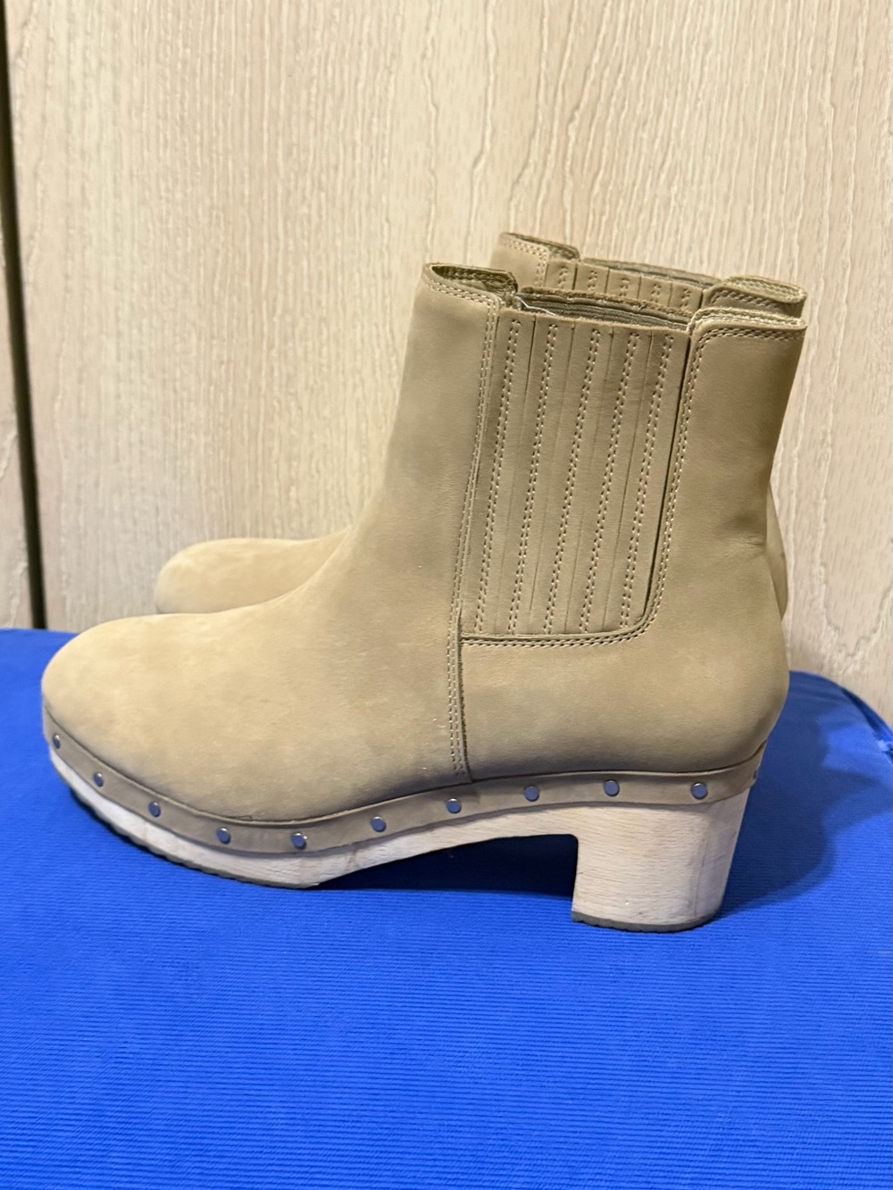LOFT Tan Nubuck Chelsea Boot with Studded Midsole